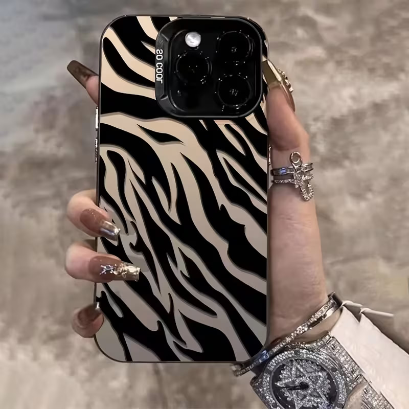 Czarna, wzmocniona, odporna na – Apple Iphone 16 recenzja i cena